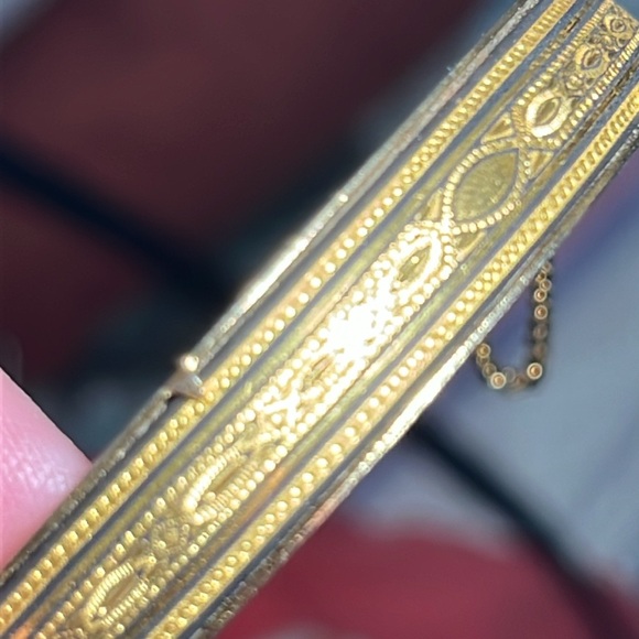 Vintage gold damascene bangle bracelet - Picture 7 of 8